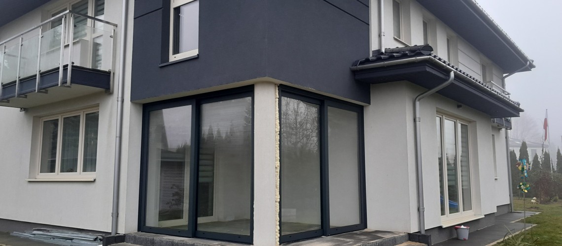 Przebudowa tarasu w budynku na Węglinie